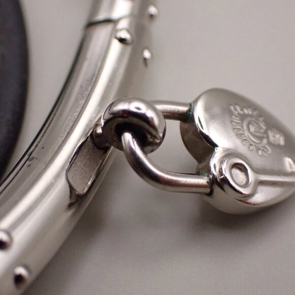 HERMES Viviride Leather Wrap Bracelet Choker with Heart Charm Accessory 66RL340 - Picture 6 of 9